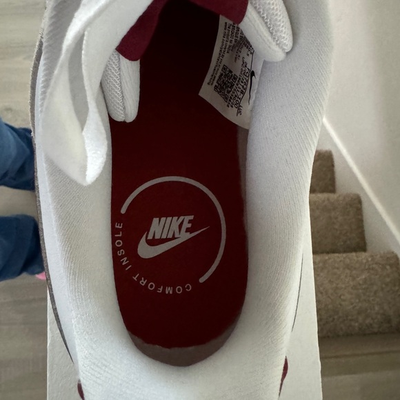 Nike Air Forces - Picture 5 of 5